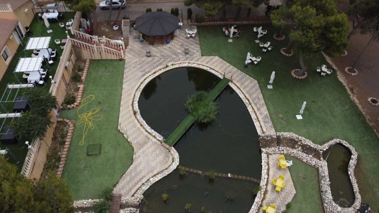 Hotel El Cisne Zaragoza Luaran gambar