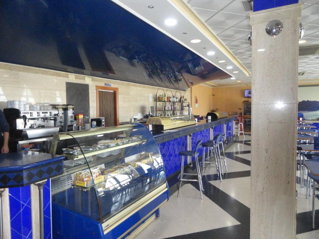 Hotel El Cisne Zaragoza Luaran gambar